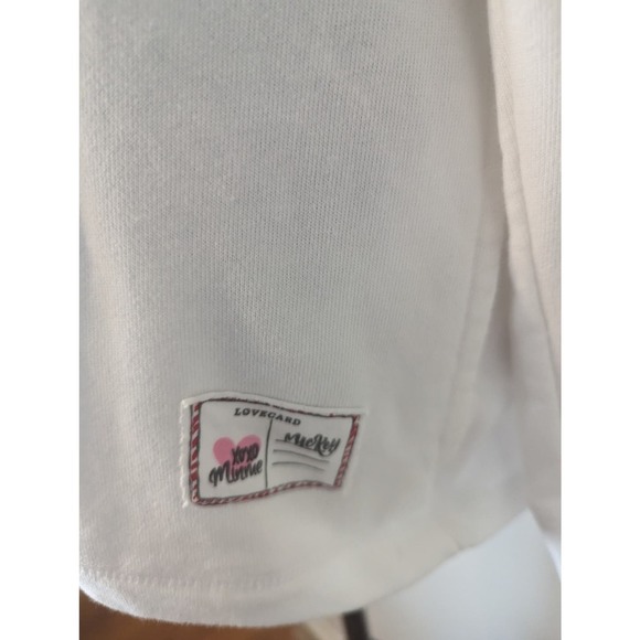 Disney Parks kisses from Minnie hoodie - Picture 6 of 9